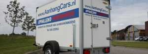 Verschillende categorieën aanhangwagens beschikbaar voor huur, geschikt voor diverse transportbehoeften en laadcapaciteiten.